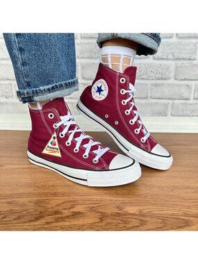 ❤️Converse Chuck Taylor High Top Sz 7.5 Women's Shoes Sneakers Maroon Red M9613